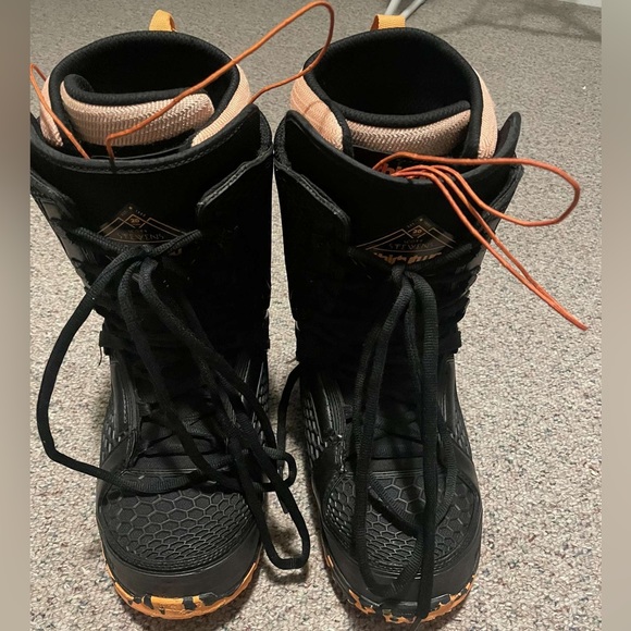 Thirty-Two Stevens TM2 Snowboard Boots - Picture 3 of 5